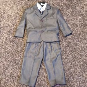 4 piece Suit - size 2